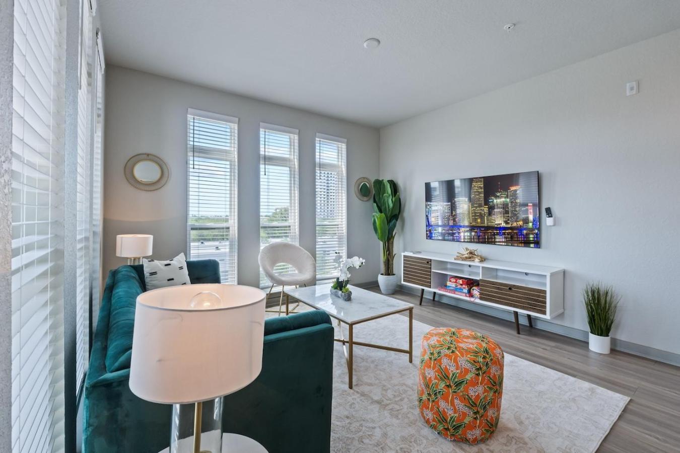 Central Avenue 2 Bed Mins From Tropicana Field San Petersburgo Exterior foto